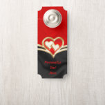 Elegant & Romantic Black Gold & Red Hearts Room Deurhanger<br><div class="desc">Voeg een persoonlijk en uniek aangepast cadeautje label of deurhanger toe voor elke ruimte of kantoor. Elegant & Romantic Black Gold & Red Hearts Room Deuren Hanger Persoonlijke Room Deuren Hanger. Pas aan met een naam, initialen, boodschap, citaat of iets wat u maar wilt. DUBBEL-GEZIEN voor twee verschillende berichten, of...</div>