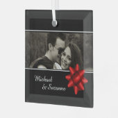 Elegant Romantic Custom Photo Red Ribbon Glas Ornament (Voorkant links)