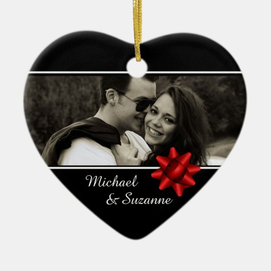 Elegant Romantic Custom Photo Red Ribbon Keramisch Ornament (Voorkant)