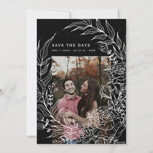 Elegant Romantic Flower Wreath White Weduwfoto Save The Date (Voorkant)