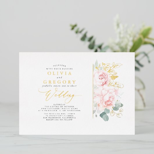 Elegant Romantic Pink Flowers and Greenery Wedding Folie Uitnodiging (Staand Voorkant)