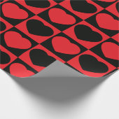 Elegant Romantic Red Black Hearts Checker Patroon Cadeaupapier (Hoek)