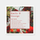 Elegant Romantic Red Roses Fun Facts Weddenschap Servet (Voorkant)