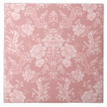 Elegant Romantisch Chic Bloemen Damask-Pastel Roze Tegeltje<br><div class="desc">Elegant -geïnspireerd bloemendamast ontwerp met chique monochrome licht-op-donker pastelroze bloemen,  bladrollen en swags van delicate lacy linten. Dit patroon is naadloos en kan omhoog of omlaag worden geschaald.</div>
