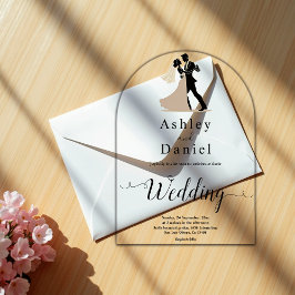 Elegant Romantisch Paar Zwart & Wit Chic Huwelijk Acryl Uitnodigingen