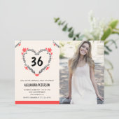 Elegant rood bloemenhart voor haar 36ste verjaarda kaart (Staand voorkant)