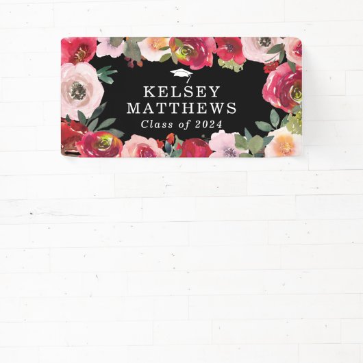 Elegant rood & blush roze bloemig Afstuderen Spandoek (Insitu)