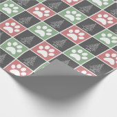Elegant rood en groen Kerstmis Paw Print Patroon Cadeaupapier (Hoek)