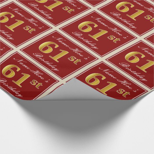 Elegant, rood, Faux Gold 61st verjaardag; Naam op  Cadeaupapier (Hoek)