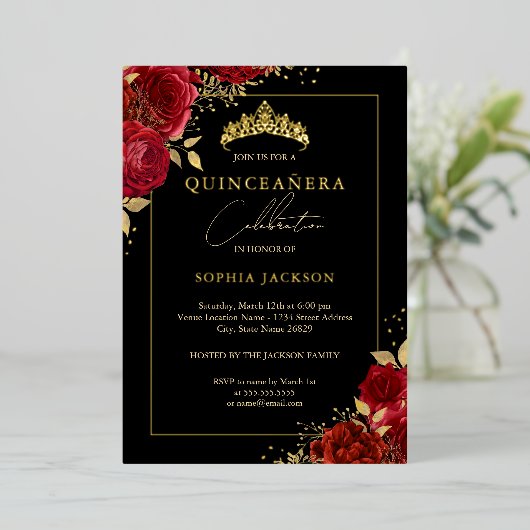 Elegant rood goud bloemig Roos Tiara Quinceanera Folie Uitnodiging (Staand Voorkant)