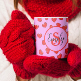 Elegant Rood hartpatroon op paarse monogram Koffiemok