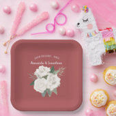 Elegant rood leer en witte rozen bruiloft papieren bordje (Feest)