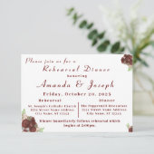 Elegant Roos Corsage Rehearsal Dinner Invitation Kaart (Staand voorkant)