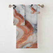Elegant Roos Gold Black Marmer Monogram Bad Handdoek (Insitu)
