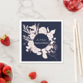 Elegant Roos Gold Flowers Navy Blue Wedding Servet (Insitu)