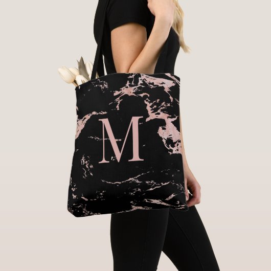 Elegant Roos Gold Foil Black Marble Monogram Tote Bag (Dichtbij)