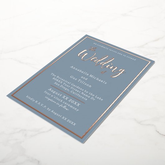 Elegant Roos Gold Foil op Dusty Blue Wedding Folie Uitnodiging (Gedraaid)