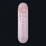 Elegant Roos Gold Glitter druppelt op maat Persoonlijk Skateboard<br><div class="desc">Een eenvoudig elegant roos goudflitter druipt skateboard,  gepersonaliseerd met een decoratief lettertype voor jouw naam.</div>