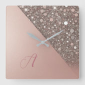 Elegant Roos Gold Monogram Vierkante Klok (Voorkant)