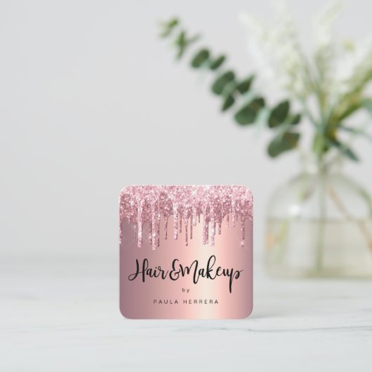 Elegant roos goud glitter druppelt haar make-up op vierkante visitekaartje (Staand voorkant)