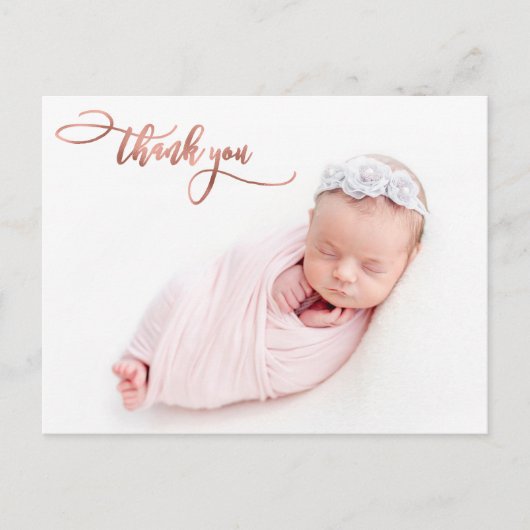 Elegant Roos Goud Script Nieuwe Baby Foto Dank u Briefkaart (Voorkant)