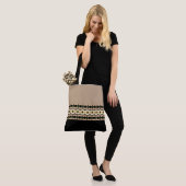 Elegant rooskleurig roze met zwart patroon tote bag (Op model)