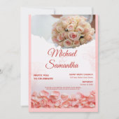 Elegant Rose Floral Wedding Invitation  Kaart (Voorkant)
