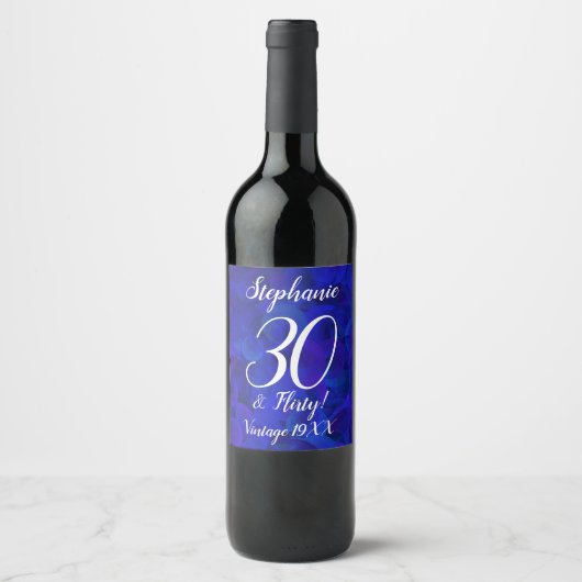 Elegant Royal Blue 30 en Flirty Birthday Wijn Etiket (Voorkant)