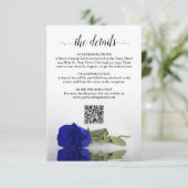 Elegant Royal Blue Roos bruiloft details QR-code Informatiekaartje (Staand voorkant)