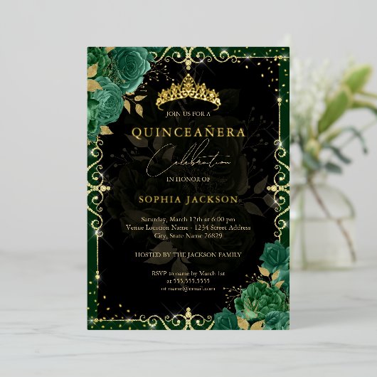 Elegant Royal Emerald Gold Roos Quinceanera Folie Uitnodiging (Staand Voorkant)