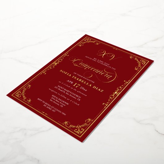 Elegant Royal Red Quinceañera Gold Foil Folie Uitnodiging (Gedraaid)