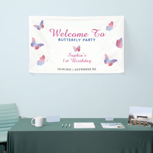 Elegant roze blauwe vlinder Birthday Spandoek (Beurs)