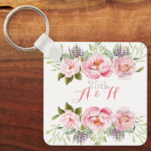 Elegant Roze Bloemen Monogram 25e Huwelijkscadeau Sleutelhanger (Voorkant)