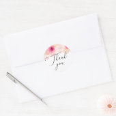 Elegant roze bloemenschrift bruiloft dank u ronde sticker (Envelop)
