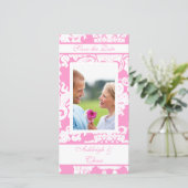Elegant roze Damask slaat de datum opUw foto Save The Date (Staand voorkant)