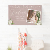 Elegant roze foto bloemig Afstuderen Spandoek (Insitu)