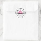 Elegant roze koekje gebogen tekst ronde sticker (Tas)