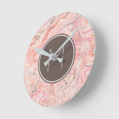 Elegant Roze Marmeren Monogram Ronde Klok (Hoek)