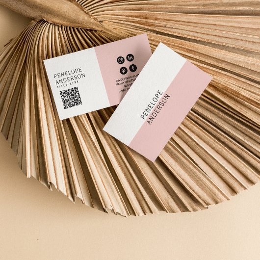 Elegant Roze Minimalistische QR Code Modern Boho G Visitekaartje