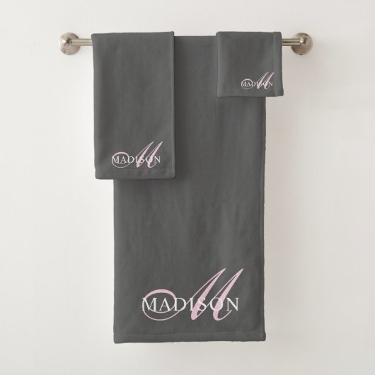 Elegant Roze Monogram Script Initiaal Naam Grijs Bad Handdoek (Insitu)