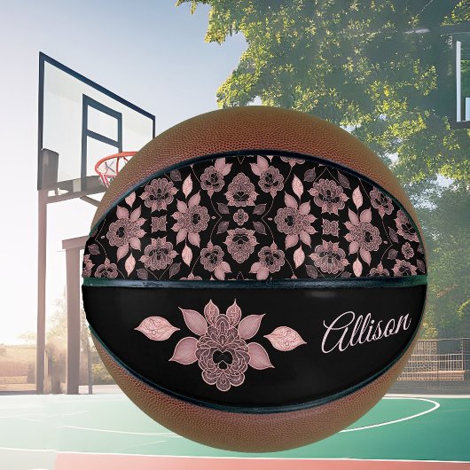 Elegant roze op zwart kant in  stijl basketbal