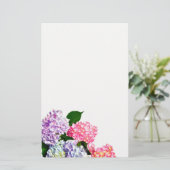Elegant roze paarse blauw bloemenhortensia boeket briefpapier (Staand voorkant)