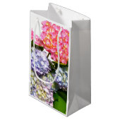 Elegant roze paarse blauw bloemenhortensia boeket klein cadeauzakje (Voorkant Gekanteld)