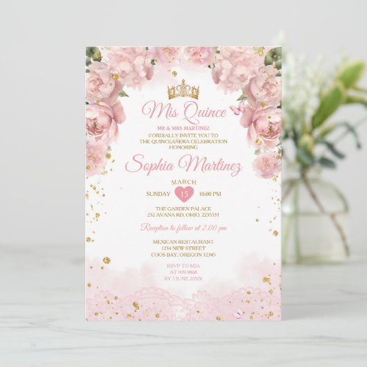 Elegant Roze Rose Goud Bloemen Meisje Mis Quince Kaart (Staand voorkant)