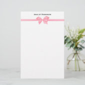 Elegant Roze Satin Bow op White Briefpapier (Staand voorkant)