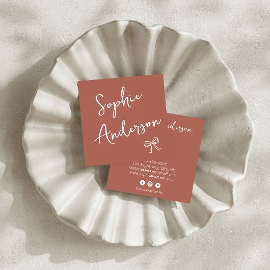 Elegant Rust Terracotta Script with Bow        Vierkante Visitekaartje