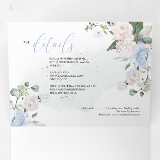 Elegant Rustic Dusty Blue Waterverf Rozen Drieluik Uitnodiging (Binnenzijde eerst)