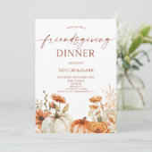 Elegant Rustic Floral Pumpkin Friendsgiving Dinner Kaart (Staand voorkant)