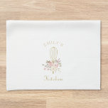 Elegant Rustic Floral Whisk Monogram Theedoek<br><div class="desc">Aangepast ontworpen keukenhanddoek met elegante,  rustige florale whiskontwerpen met een gepersonaliseerde naam.</div>