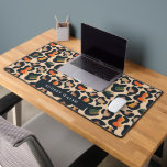 Elegant Safari Animal Skin Leopard spot Girly Bureaumat<br><div class="desc">De moderne, exotische en indrukwekkende bureaumat met dierenprint toont een boeiend digitaal afbeelding luipaardhuid, ontworpen met elegantie en warmte in het achterhoofd. Het kleurenpalet bevat een harmonieuze mix van zwarte, oranje, gele, groene en beige tinten, waardoor een visueel opvallende en stijlvolle look wordt gecreëerd. De zwarte tinten zorgen voor een...</div>